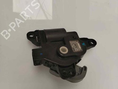 Used Fuel door actuator KIA CEE'D SW (ED) 1.6 CRDi 115 (115 hp) 18891392