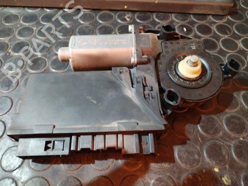 Right front window motor AUDI A4 B7 Avant (8ED) | BP23275684E20