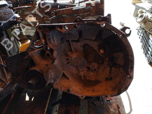 Used Gearbox RENAULT CLIO II (BB_, CB_) 1.5 dCi (B/CB07) (65 hp) 17500881