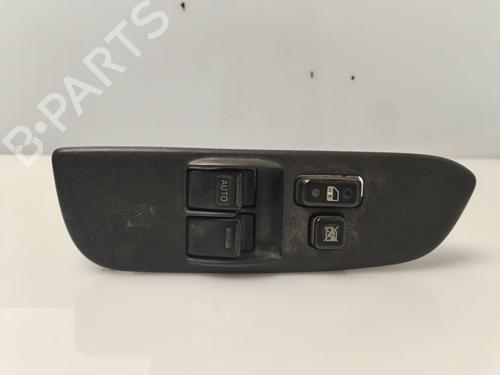 Used Left front window switch TOYOTA RAV 4 II (_A2_) 2.0 4WD (ACA21, ACA20) (150 hp) 30946542