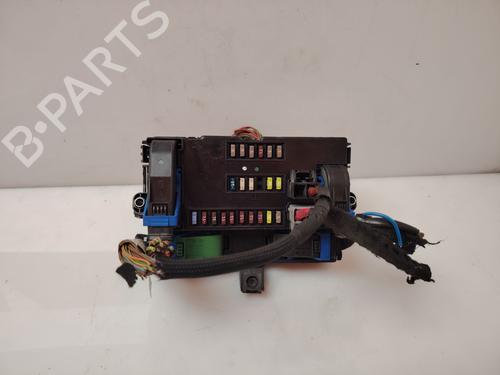 Used Fuse box Fuse box IVECO DAILY IV Van 70C17V, 70C17 V/P (170 hp) 33273087 33273087
