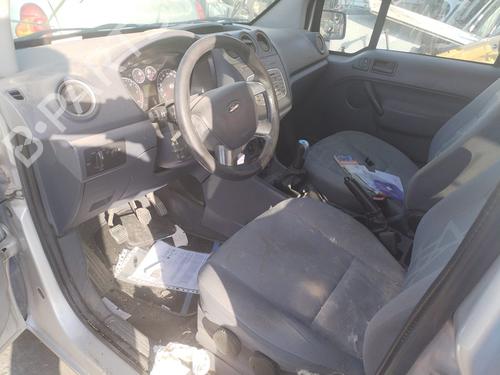 Fuse box FORD TOURNEO CONNECT 1.8 TDCi | BP30945139E1