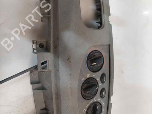 Used Climate control RENAULT TRAFIC II Platform/Chassis (EL) 2.0 dCi 115 (EL0H, EL00, EL01, EL0M) (114 hp) 22446287