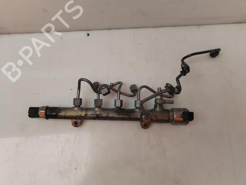 injection-rail-mercedes-benz-c-class-w203-2000-2001-2002-2003-2004-2005-2006-2007-34139143 main image