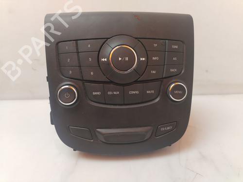 Used Radio Radio MERCEDES-BENZ SPRINTER 3,5-t Van (B906) 315 CDI (906.631, 906.633, 906.635, 906.637) (150 hp) 34040561 34040561