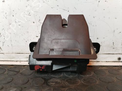 Bakluke lås FORD FIESTA VI (CB1, CCN) 1.6 TDCi (75 hp) 17504705