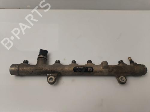 Used Injection rail NISSAN PRIMASTAR Bus (X83) [2001-2025]  30946182
