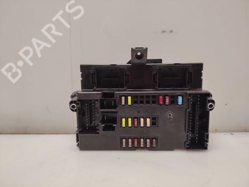 Used Fuse box Fuse box 37801882 37801882