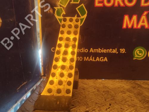 Used Pedal MERCEDES-BENZ C-CLASS (W204) C 320 CDI (204.022) (224 hp) 17508110