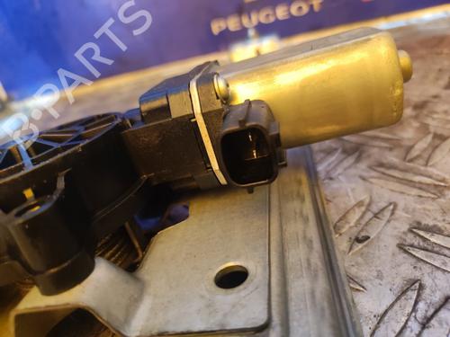 Front right window mechanism RENAULT CLIO III (BR0/1, CR0/1) 1.5 dCi | BP17499969C23 