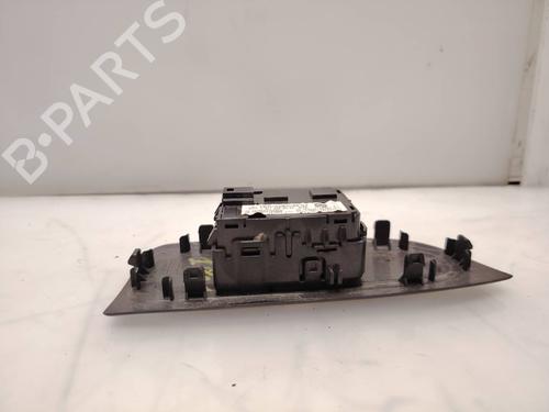 Left front window switch MERCEDES-BENZ VITO Van (W447) 114 CDI (447.601, 447.603, 447.605) | BP38939126I27 - Image 3