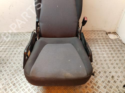 Sæde højre fortil PEUGEOT BIPPER (AA_) | BP30943976C16