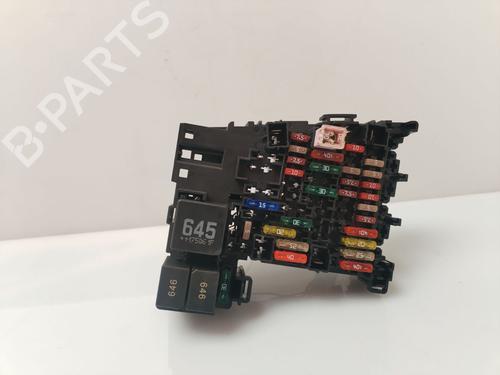 Sikringsdåse VW TOURAN (5T1) [2015-2026]  31600745