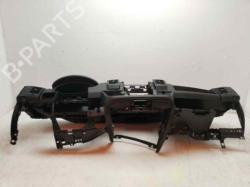 Used Dashboard Dashboard 36912572 36912572