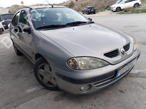 Brugte RENAULT MEGANE I Classic (LA0/1_) 1.9 dTi (LA08, LA0N, LA0K) (98 hp) 4371419