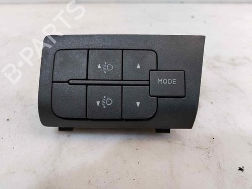 Used Headlight switch Headlight switch FIAT DUCATO Platform/Chassis (250_) 120 Multijet 2,3 D (120 hp) 36771431 36771431