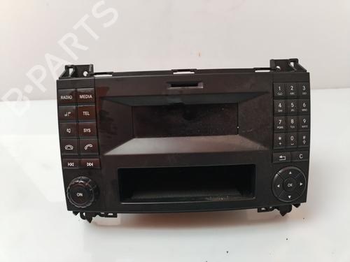 Used Radio MERCEDES-BENZ SPRINTER 3,5-t Van (B907, B910) [2018-2025]  31133548