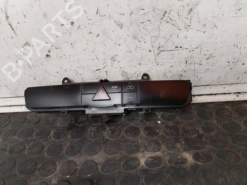 Used Warning switch MERCEDES-BENZ SPRINTER 3-t Bus (B906) 224 (906.713) (258 hp) 17613563