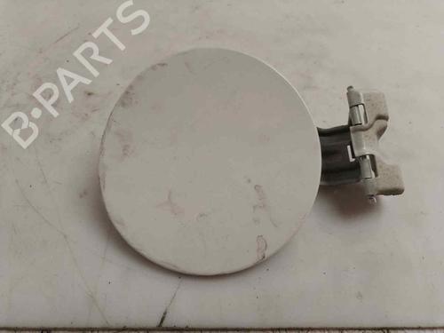 tapa-exterior-combustible-mitsubishi-asx-ga_w_-2009-21016644 main image