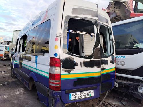 Front left seatbelt MERCEDES-BENZ SPRINTER 3,5-t Van (B906) 313 CDI (906.631, 906.633, 906.635, 906.637) | BP31014233I26