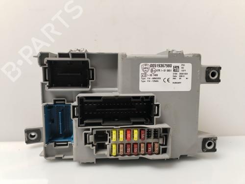 Used Fuse box LANCIA YPSILON (312_) 1.2 Bi-fuel (312.YXA1A) (69 hp) 30946963