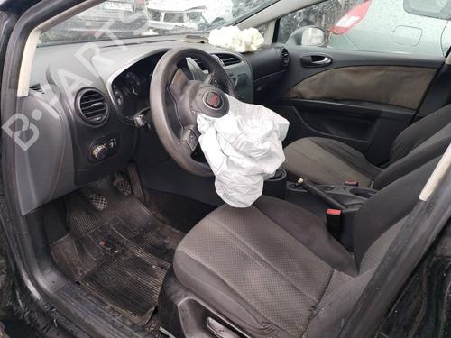 Left headlight SEAT LEON (1P1)  | BP30945456C28 