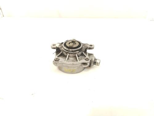 Used Vacuum pump Vacuum pump RENAULT MASTER II Van (FD) 2.5 dCi (FD01, FD02, FD21, FD22, FD31, FD32, FD3Y, FD71,... (120 hp) 36239921 36239921