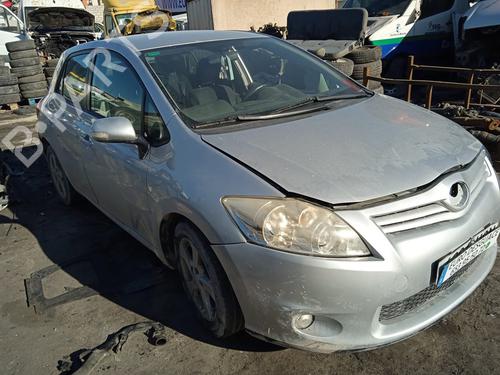 Fuse box TOYOTA AURIS (_E15_) | BP17501675E1