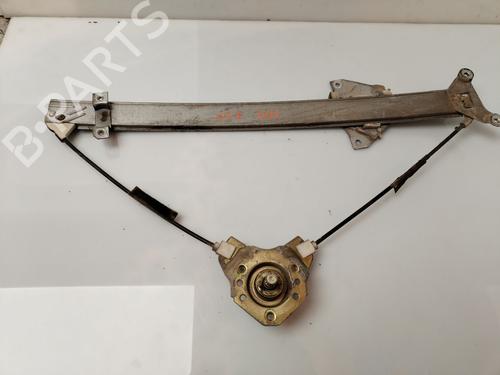 Rudehejsemekanisme Højre foran MITSUBISHI PAJERO II (V3_W, V2_W, V4_W, V5_W) 2.5 TD 4WD (V24W) (99 hp) 30947137