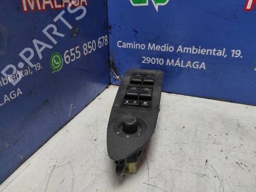 Used Left front window switch CHRYSLER 300C (LX, LE) 3.0 CRD (218 hp) 17507783