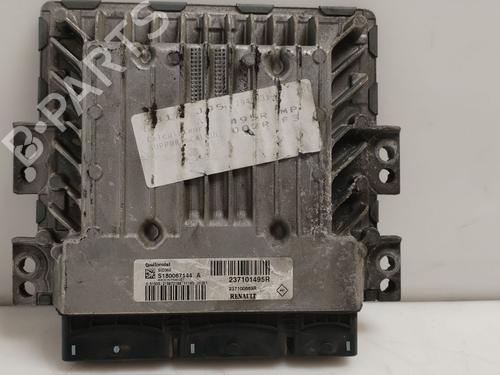 Used Engine control unit (ECU) RENAULT SCÉNIC III (JZ0/1_) [2008-2016]  23781050