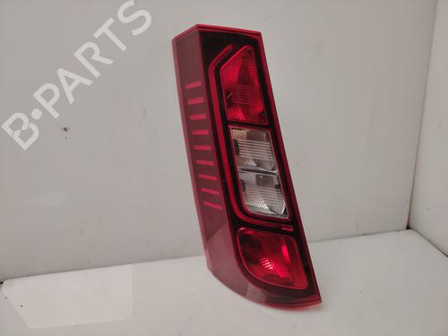 Venstre Baklys RENAULT EXPRESS Box Body/MPV [2021-2026]  31958217