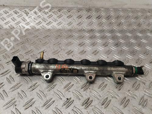 Used Injection rail NISSAN X-TRAIL II (T31) [2007-2018]  30945158