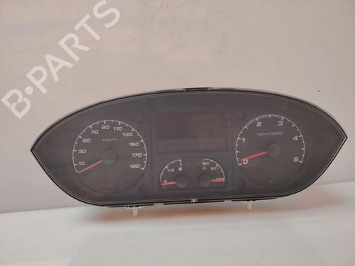Used Instrument cluster Instrument cluster IVECO DAILY IV Van 70C17V, 70C17 V/P (170 hp) 33272232 33272232