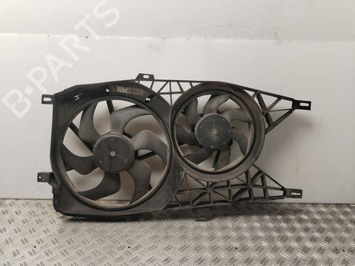 Used Radiator fan NISSAN PRIMASTAR Van (X83) 2.0 dCi 90 (90 hp) 30946738