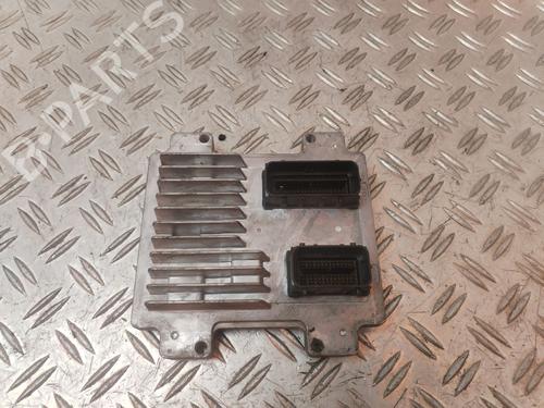 Used Engine control unit (ECU) OPEL MERIVA B MPV (S10) [2010-2017]  30943487
