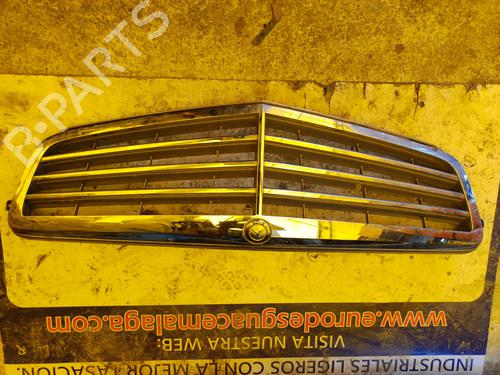 Grill MERCEDES-BENZ C-CLASS (W204) [2007-2015]  30947378