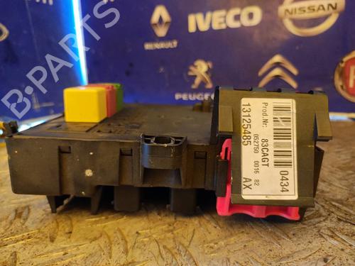 Sikringsdose OPEL VECTRA C (Z02) 2.2 DTI 16V (F69) (125 hp) 17499614