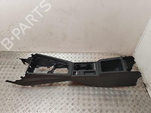 Used Middle console SKODA OCTAVIA IV (NX3, NN3, PV3) [2020-2026]  31600362