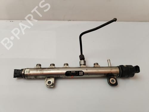 Używane Szyna wtryskowa OPEL ZAFIRA / ZAFIRA FAMILY B (A05) [2005-2019]  30946990