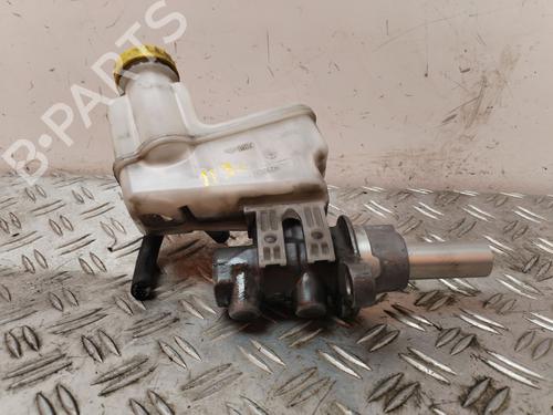 Used Brake master cylinder FIAT DOBLO MPV (119_, 223_) 1.9 JTD (105 hp) 25286781