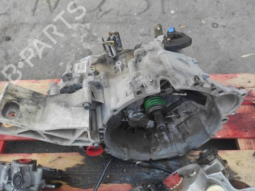 Gearbox VOLVO S60 I (384) 2.4 D | BP17507560M3 