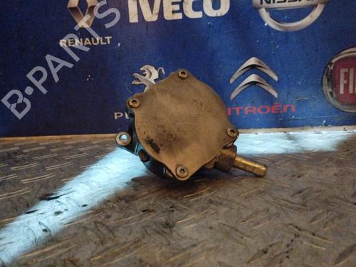 Used Vacuum pump MERCEDES-BENZ C-CLASS (W203) C 200 CDI (203.004) (116 hp) 17500098