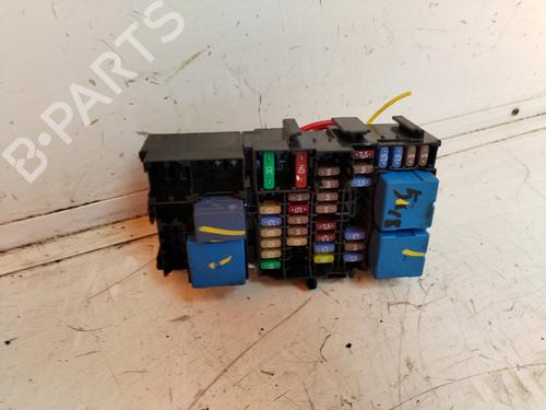 Used Fuse box RENAULT RAPID Box Body/MPV (F40_, G40_) [1985-2001]  17505279