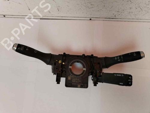 Used Switch RENAULT CLIO V (B7_) 1.5 Blue dCi 85 (B7AG) (86 hp) 18666000