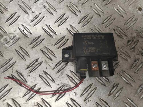 Used Fuse box MERCEDES-BENZ E-CLASS T-Model (S211) E 320 T CDI (211.226) (204 hp) 19647436