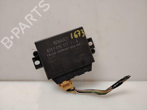 Used Electronic module RENAULT MASTER III Van (FV) 2.3 dCi 110 FWD (FV0R, FV0W, FV1A) (110 hp) 32729442