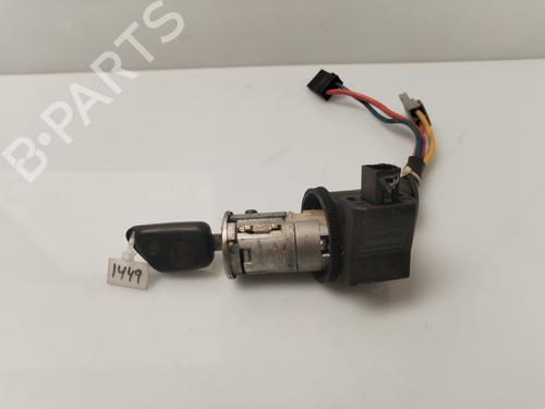 Used Ignition barrel PEUGEOT 306 Break (7E, N3, N5) 1.9 D (69 hp) 30946236