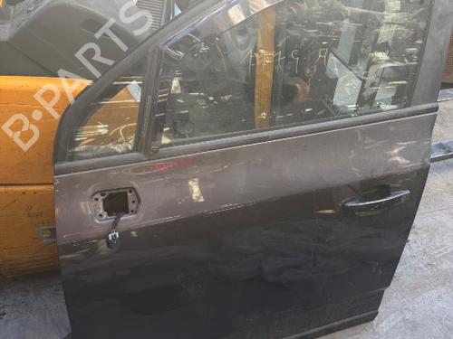 Used Left front door Left front door 39412207 39412207