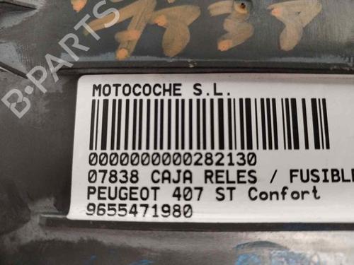 Fuse box PEUGEOT 407 SW (6E_, 6D_) 2.0 | BP22923476E1